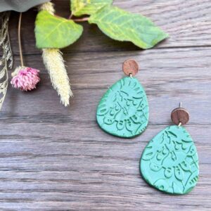 Woodland Wonders grün mit Blumendruck